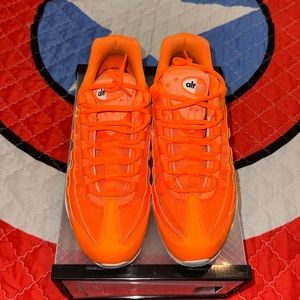 Nike Men's Size 10 Air Max 95 Just Do It 2018